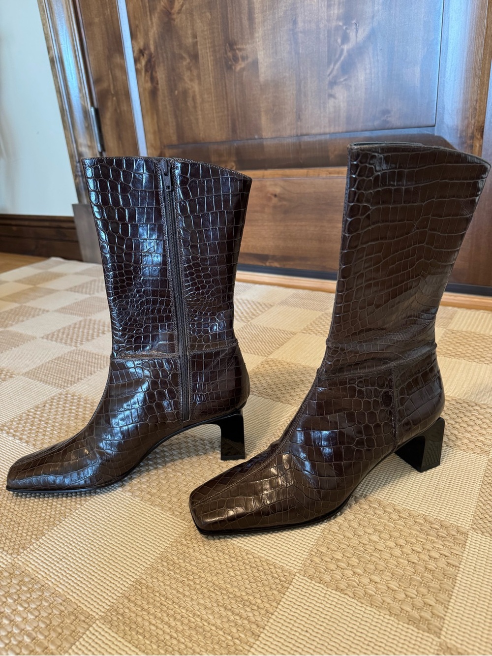 Vtg Croc-Embossed Leather Block Heel Mid-Calf Boots Dark Brown Made In Italy